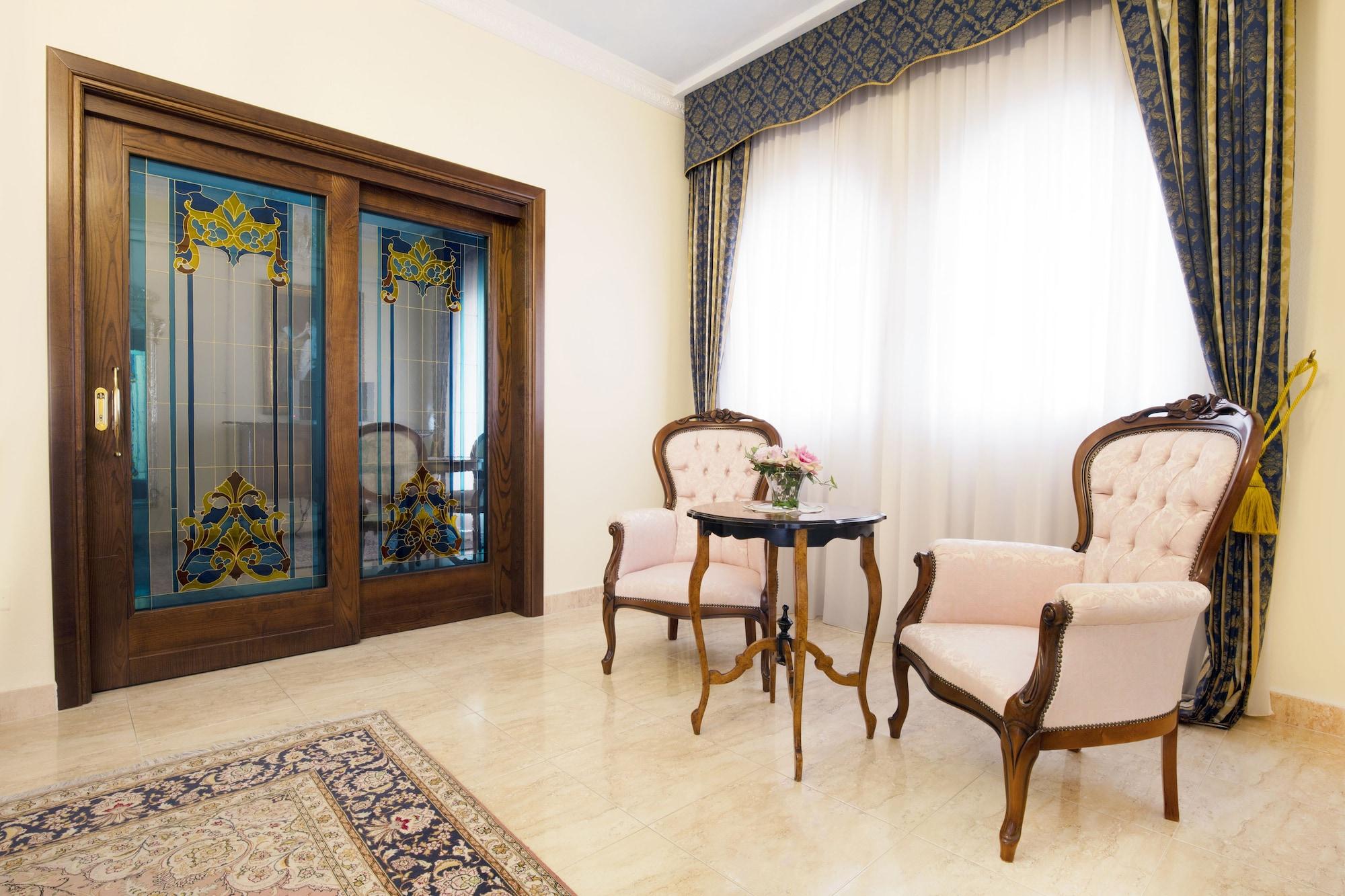 Grand Hotel President Olbia Esterno foto