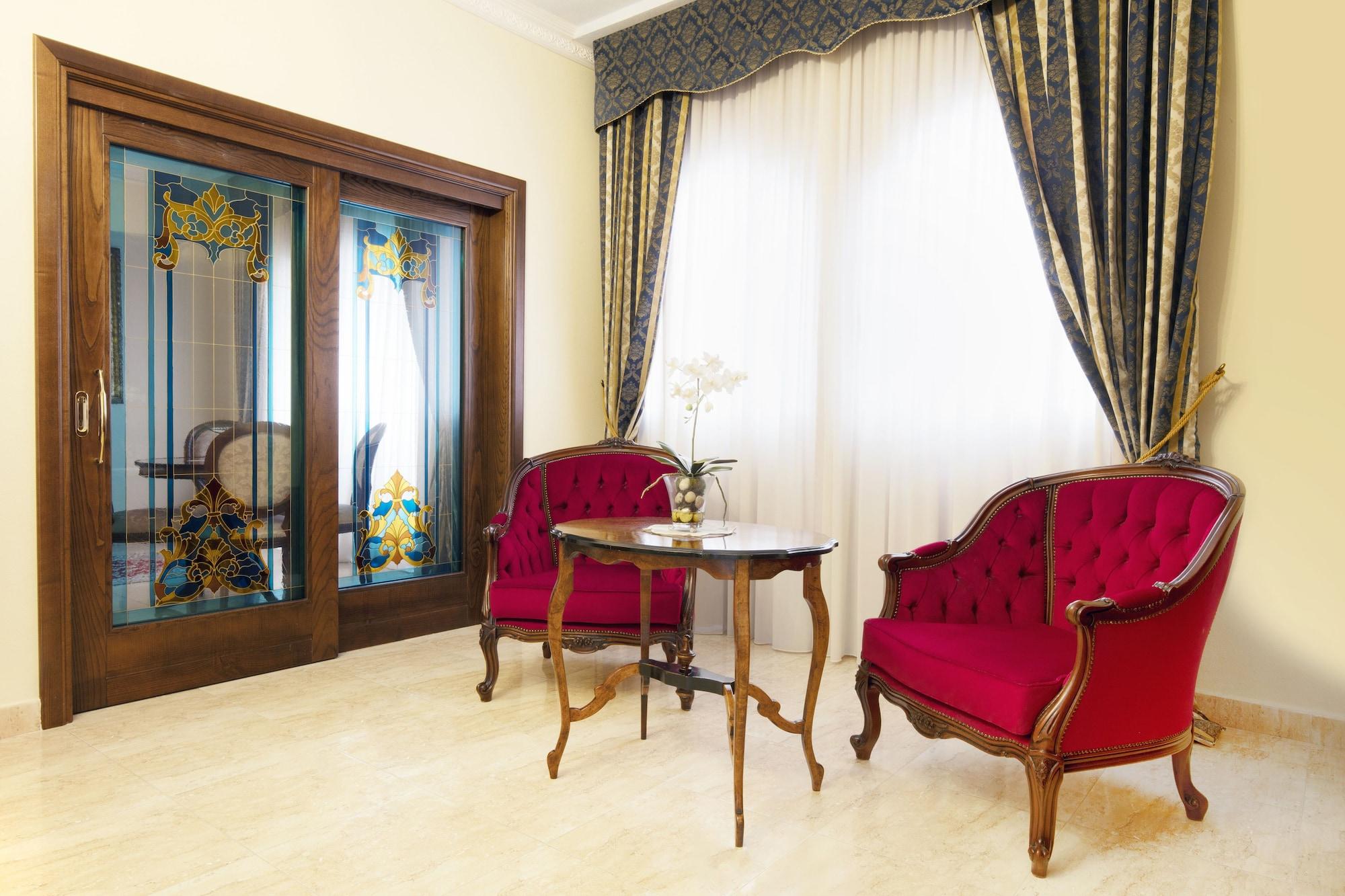 Grand Hotel President Olbia Esterno foto