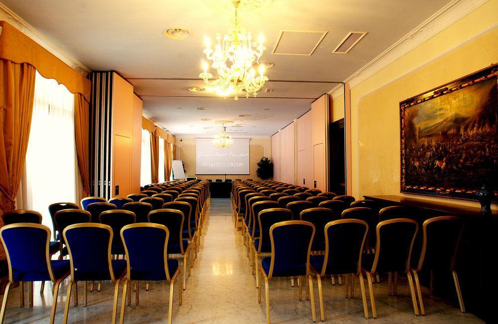 Grand Hotel President Olbia Esterno foto