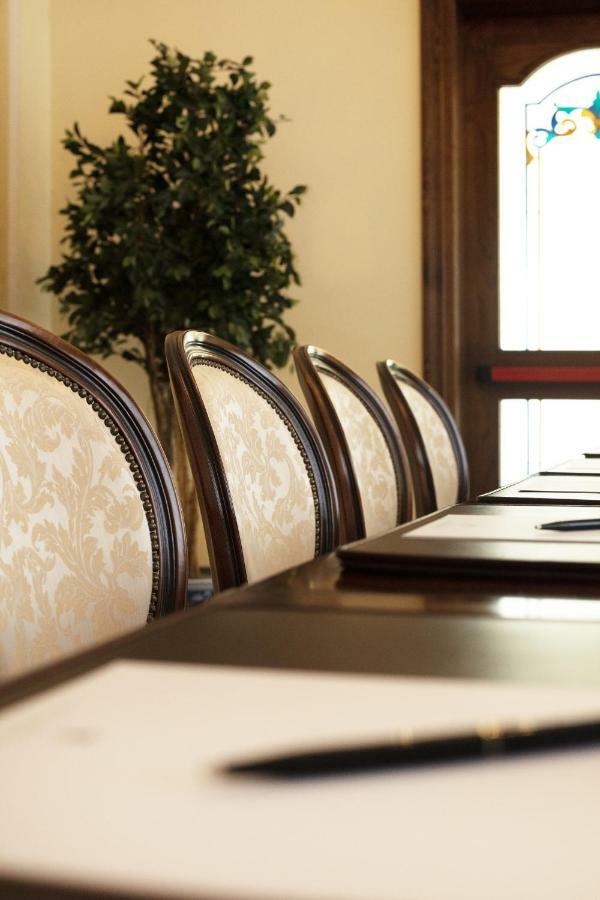 Grand Hotel President Olbia Esterno foto